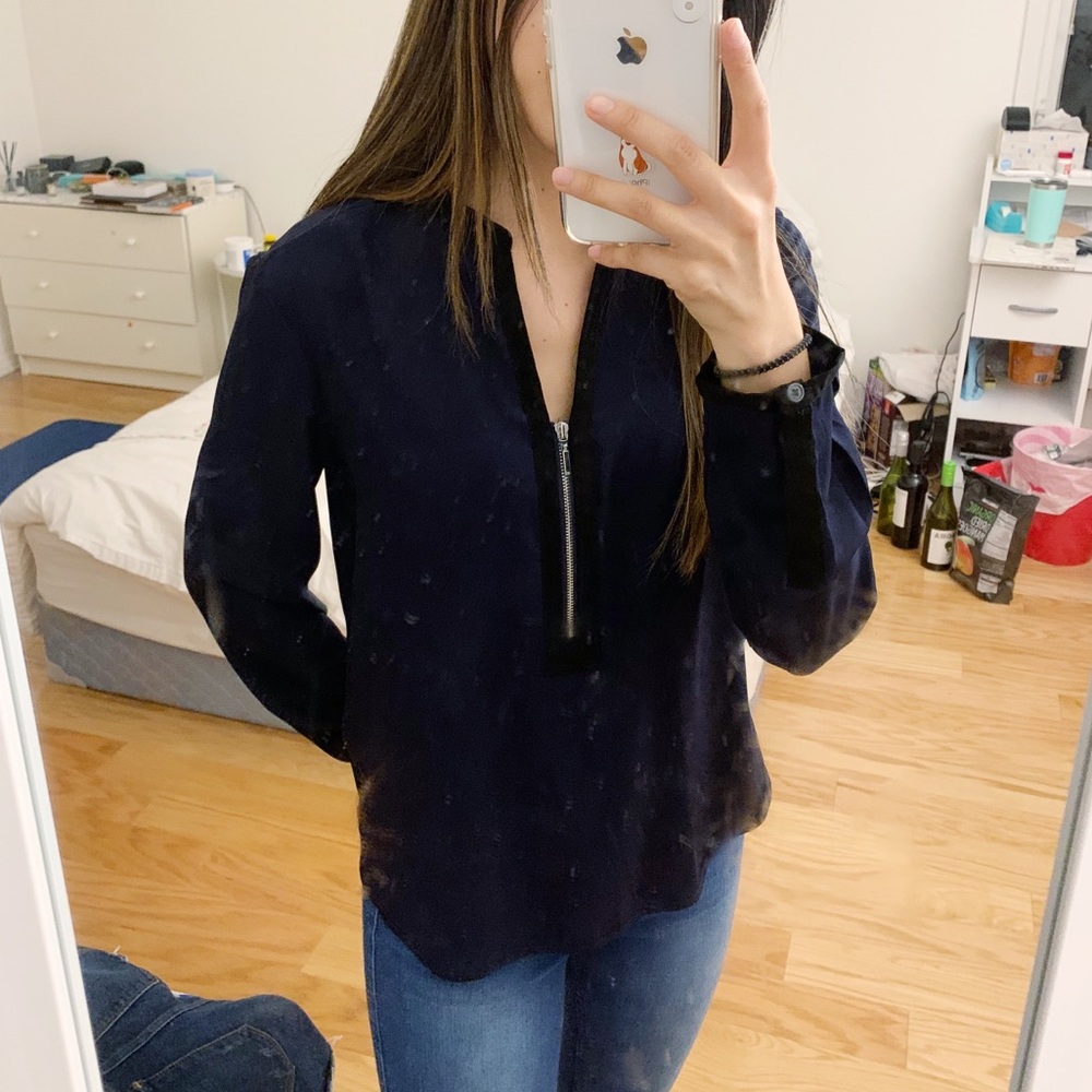 Armani Exchange NAVY HIGH LOW ZIP BLOUSE